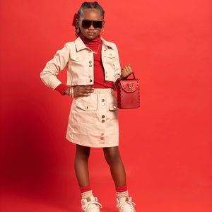 Girls 2 piece skirt set